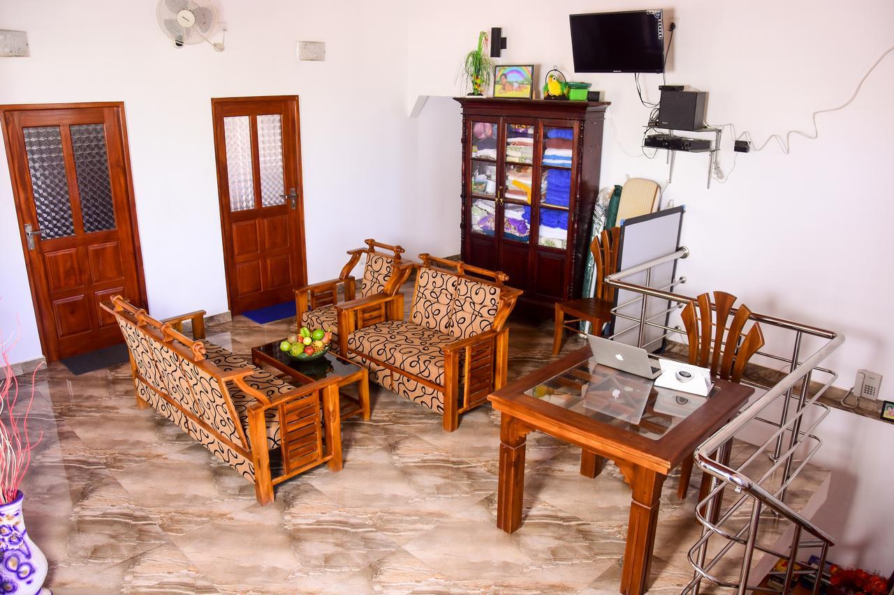 Channa Villa & Tours Bentota Exteriér fotografie